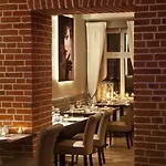 מלון Metropolitan Boutique קרקוב