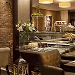 Metropolitan Boutique