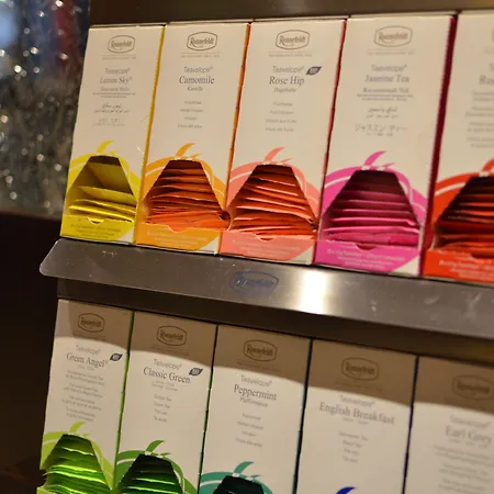 Ξενοδοχείο Metropolitan Boutique 4*