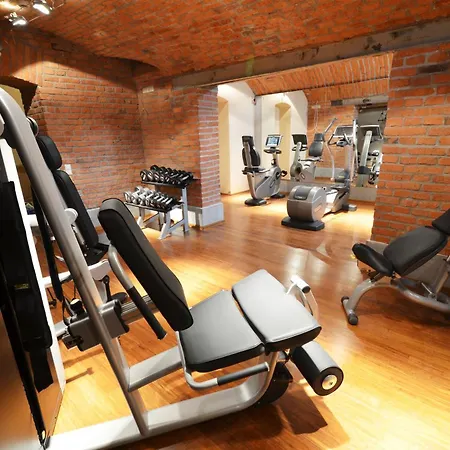 Metropolitan Boutique Hotel