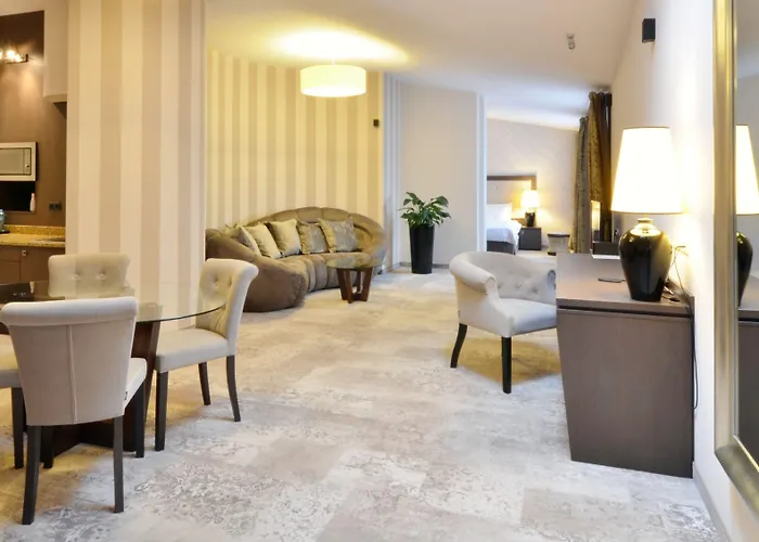 Hotel Metropolitan Boutique 4*